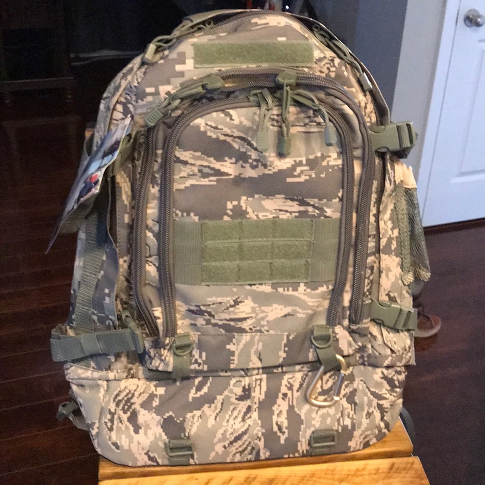 Tac Pac with hydrapak bladder
